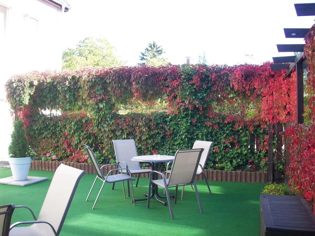 Apartmentpension Am Krongut Potsdam Exterior photo